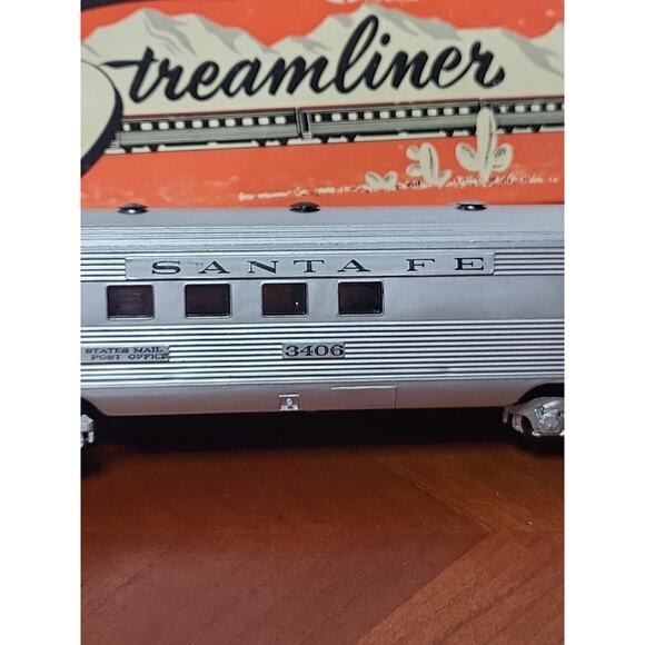 Vintage Globe Ho Santa Fe 3406 Streamliner REA US Mail Railway Post Office Car - Picture 4 of 11